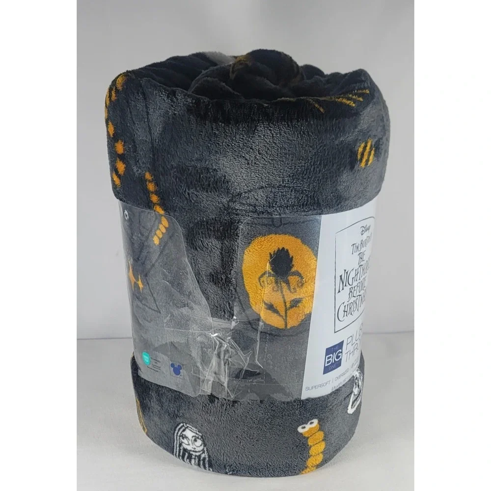 The Big One Oversized Nightmare Before Christmas Plush Throw Blanket - 5ft x 6ft